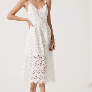Astr the Label Fit and Flare Lace Midi Dress